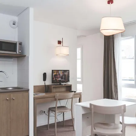 Apart-hotel Terres De France - Bretagne 3*