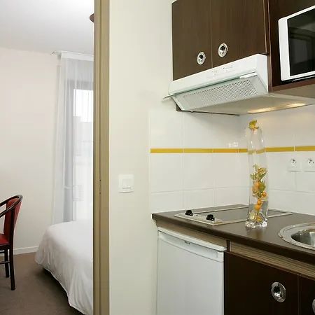 Terres De France - Bretagne Aparthotel 3*